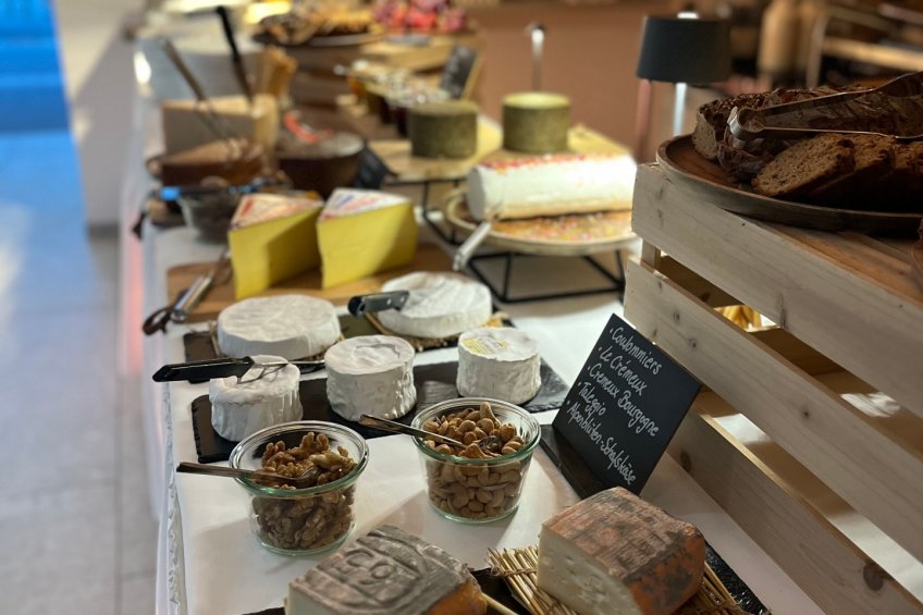 Special Food Ecke als Hinweis auf das spezielle Speisenangebot für Hotelgäste