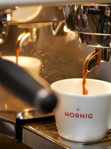 Coffee being freshly brewed at the bar in Hotel Schloss Montabaur