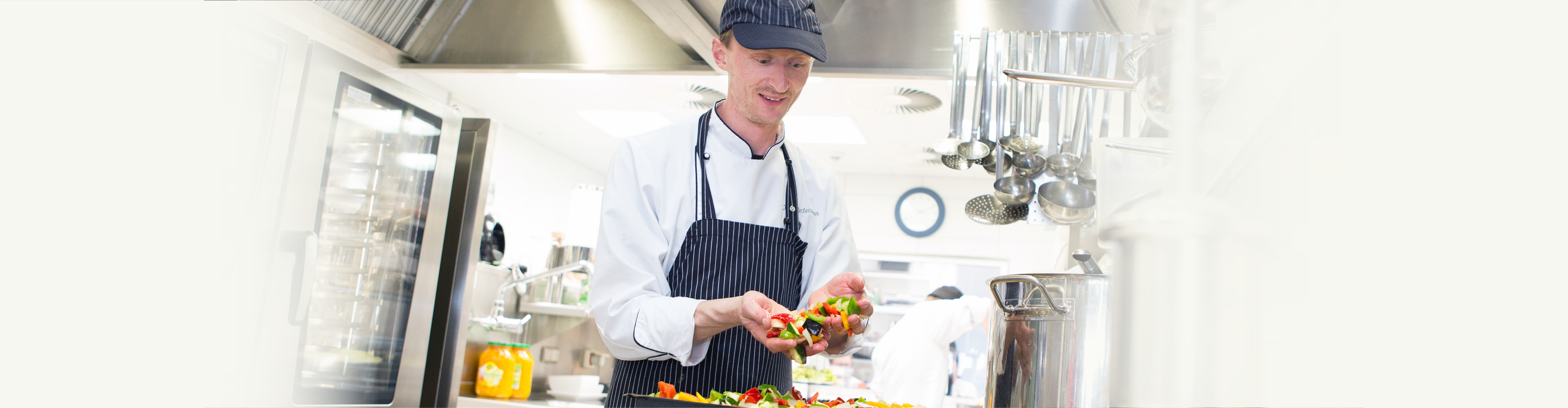 View into the kitchen of Restaurant Weitblick