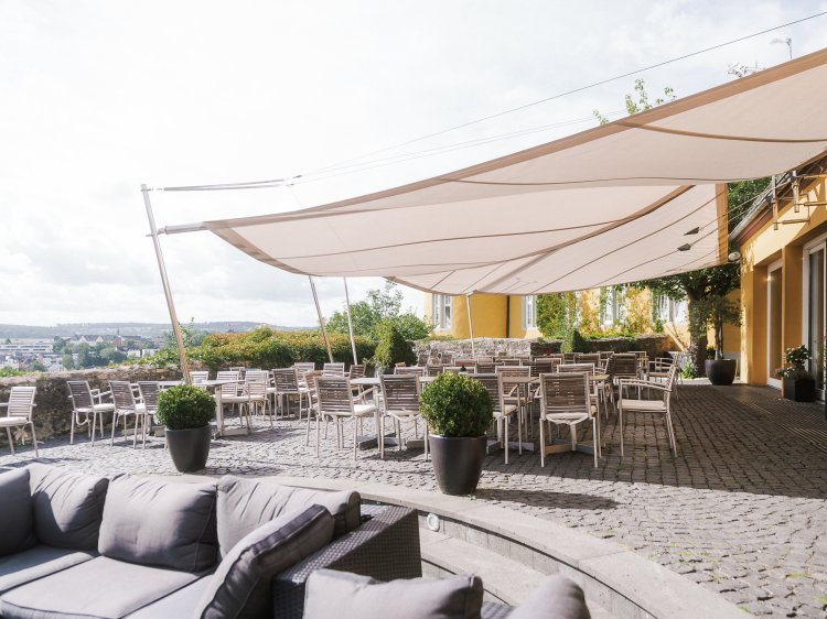 Terrasse Weitblick Sonnenterrasse des Restaurants Weitblick im Hotel Schloss Montabaur