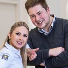 Service-Aushilfe im Hotel Schloss Montabaur beim Bedienen von Gästen – flexible Unterstützung im Restaurant- und Veranstaltungsbereich
