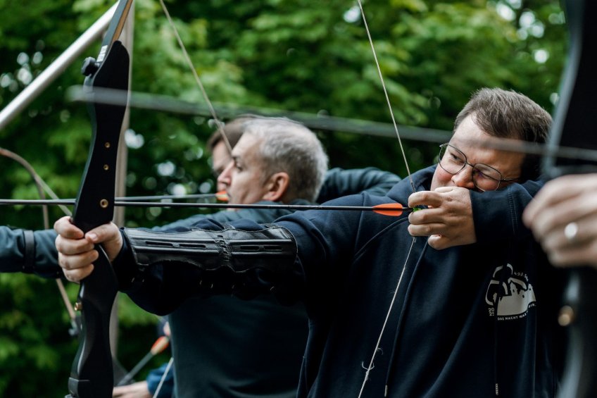 Whether it's team building, a cooking class, or a gala dinner, our diverse programs promote team spirit and make your event unforgettable.
