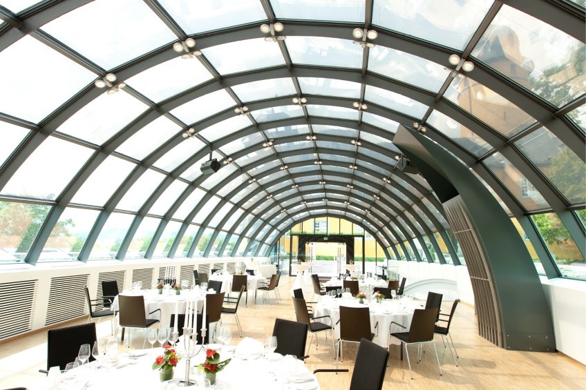 Glaskuppel im VAZ Hotel Schloss Montabaur