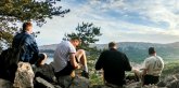 Duo- & Gruppenangebote im Schloss Montabaur – Gemeinsam genießen & entspannen Freunde genießen ein Gruppenangebot im Hotel Schloss Montabaur