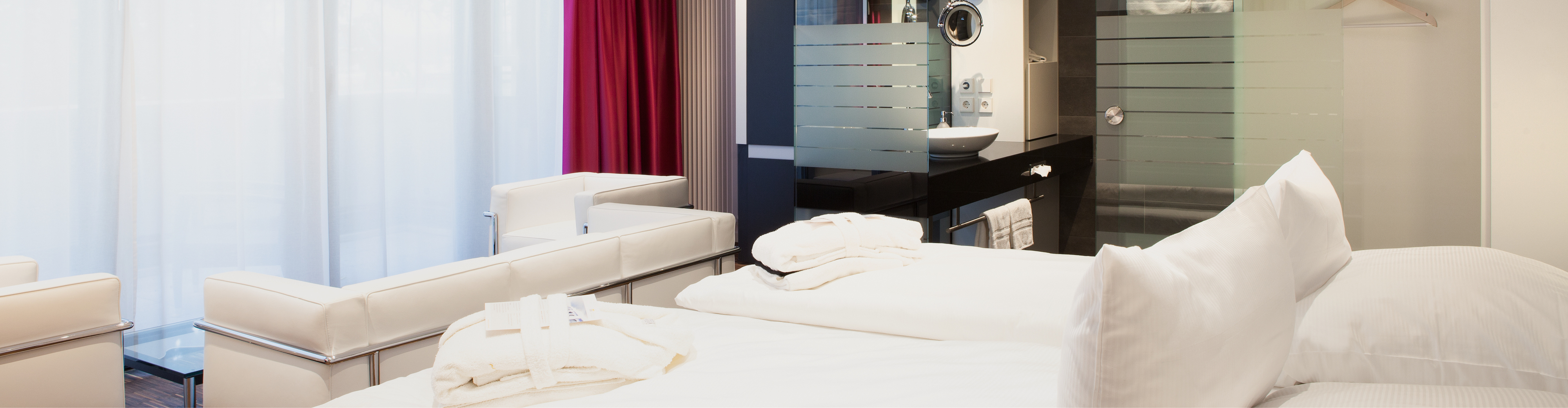 Übernachten im Hotel Schloss Montabaur – Komfortable Zimmer im Westerwald Komfort Zimmer im Hotel Schloss Montabaur mit Doppelbett